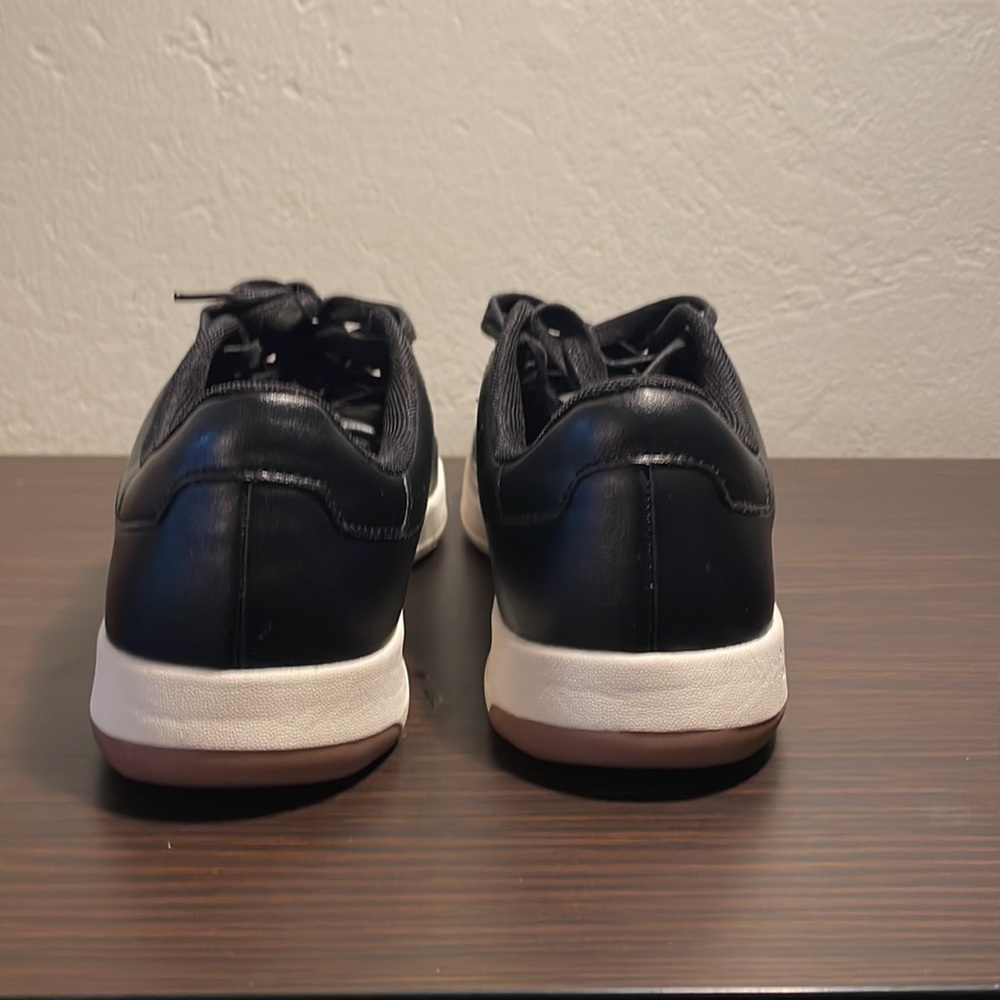 Perry Ellis sneaker - Picture 2 of 9